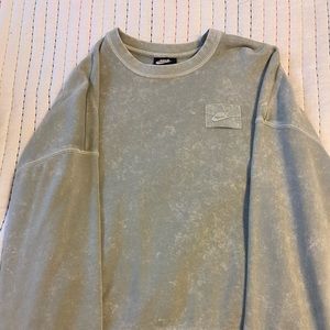 NIKE SWEATSHIRT